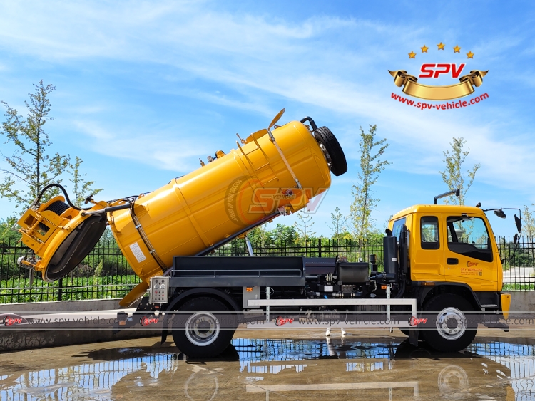8,000 Litres Combined Vacuum Jet ISUZU - RS 8,000 Litres Combined Vacuum Jet ISUZU - RS